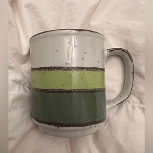 Vintage HEARTHSIDE mug